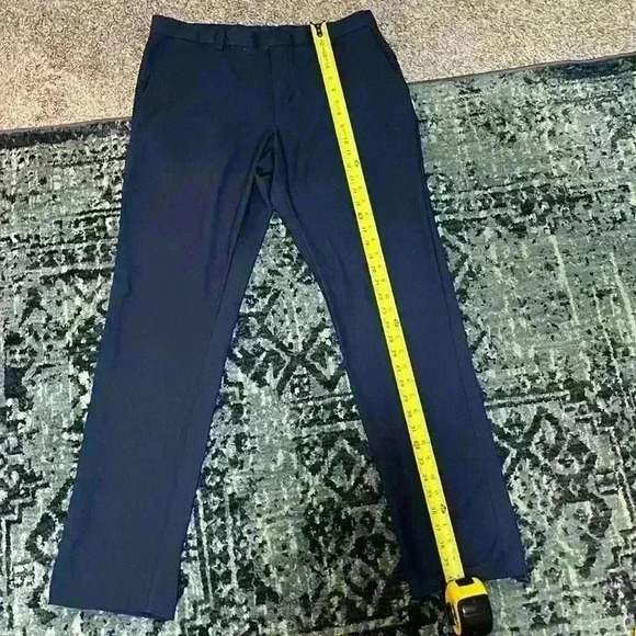 Perry Ellis portfolio - Picture 1 of 4